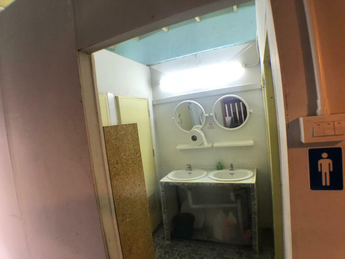Smart Hostel Chiang Mai Ngoại thất bức ảnh